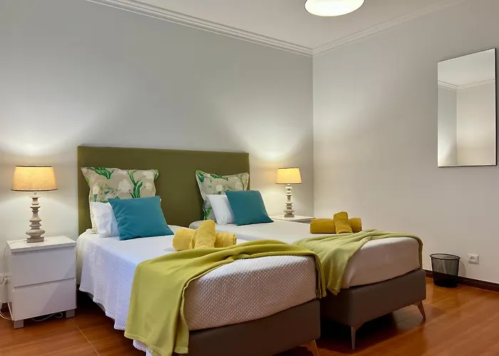 Casa Caloura Lotus Deluxe Accommodation & Spa